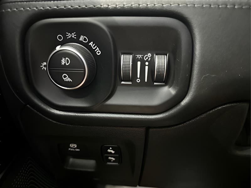 RAM 1500 Limited Crew Cab SWB 4WD 2020