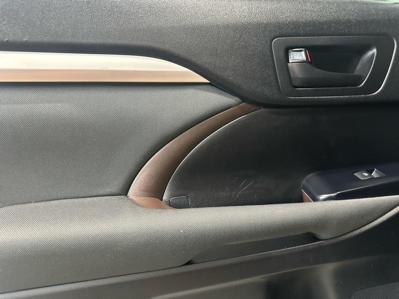 Toyota Highlander LE Plus AWD V6 2018