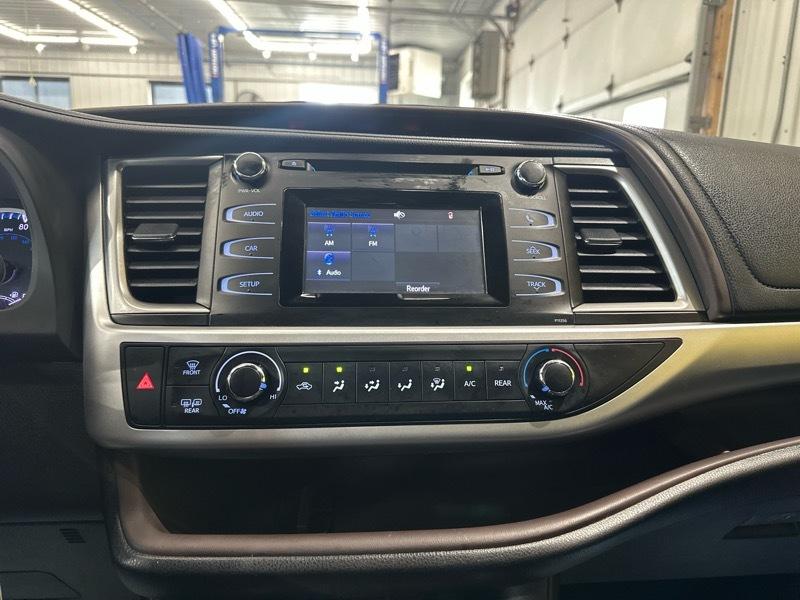 Toyota Highlander LE Plus AWD V6 2018