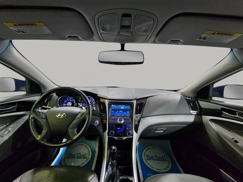 Hyundai Sonata  2012