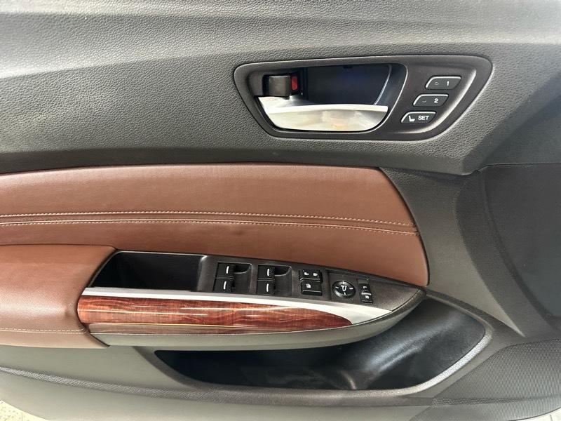 Acura TLX 8-Spd DCT w/Technology Package 2015