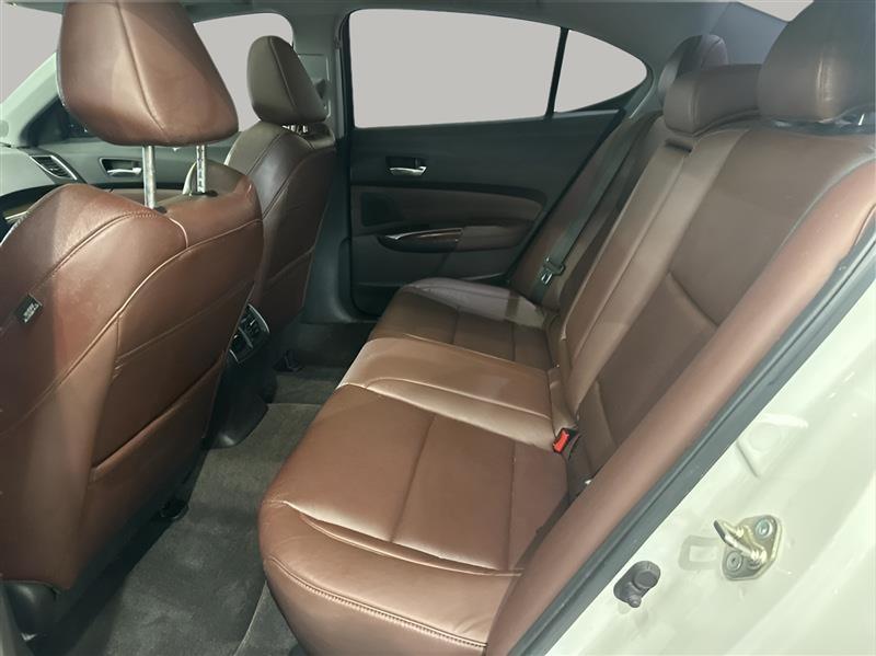 Acura TLX 8-Spd DCT w/Technology Package 2015