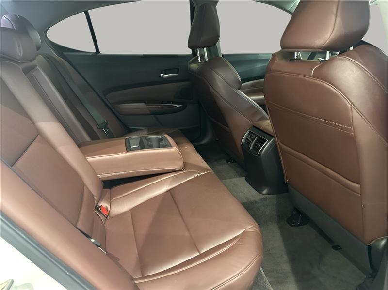 Acura TLX 8-Spd DCT w/Technology Package 2015