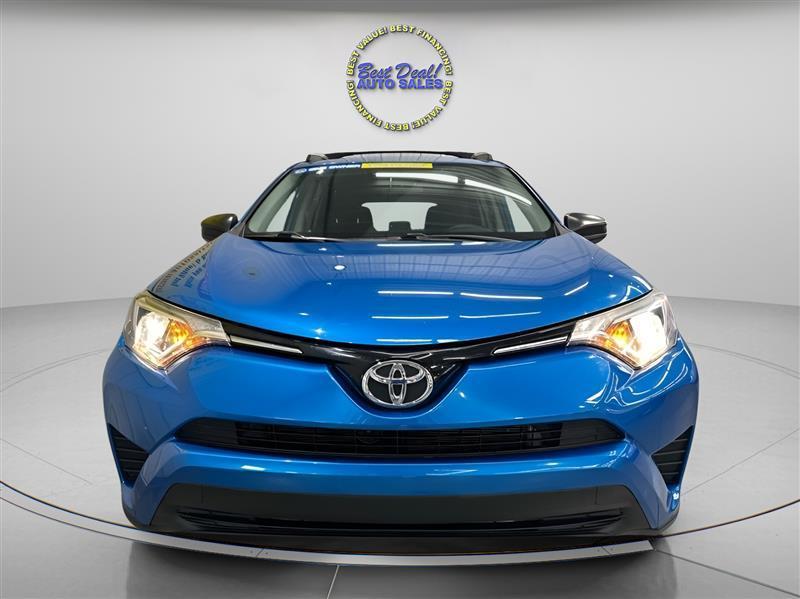 Toyota RAV4 LE AWD 2016