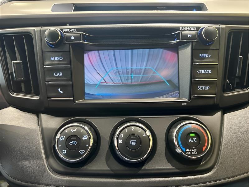 Toyota RAV4 LE AWD 2016
