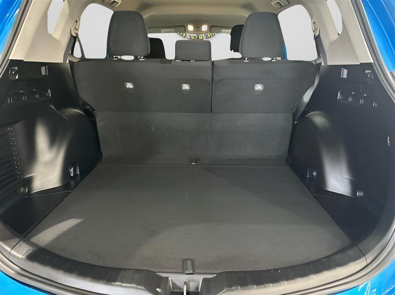 Toyota RAV4 LE AWD 2016