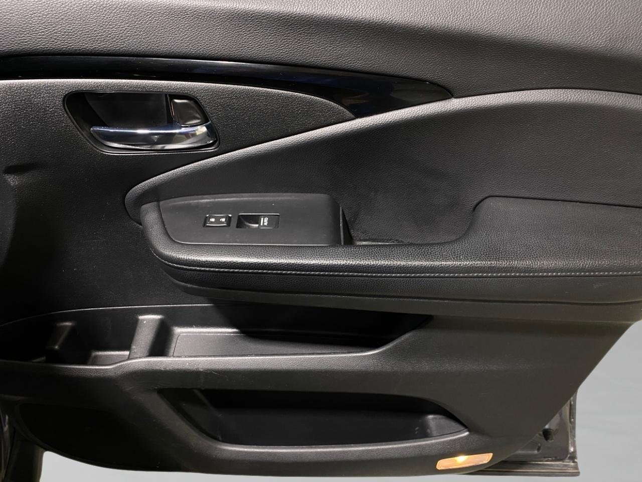 Honda Pilot Touring AWD 2019