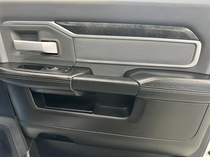 RAM 2500 Tradesman Crew Cab SWB 4WD 2019