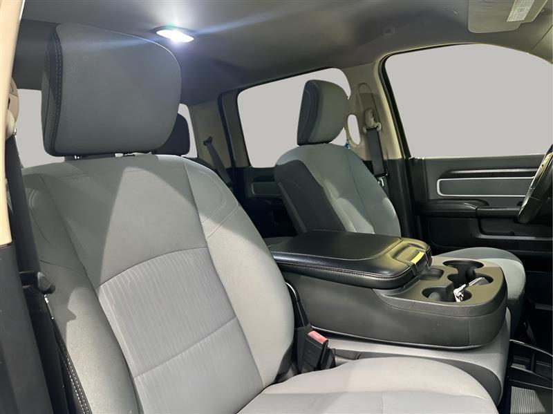 RAM 2500 Tradesman Crew Cab SWB 4WD 2019