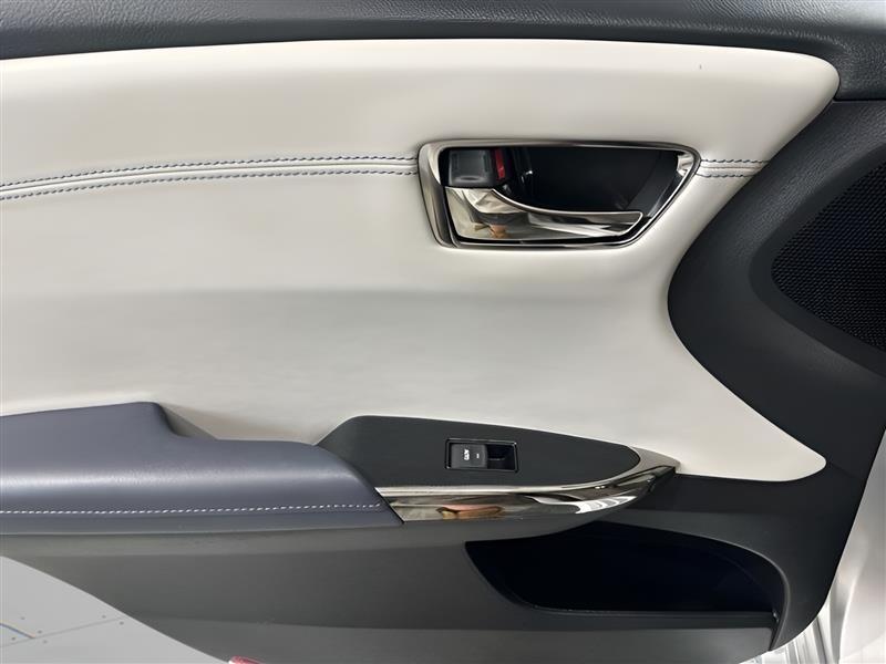 Toyota Avalon XLE Premium 2014