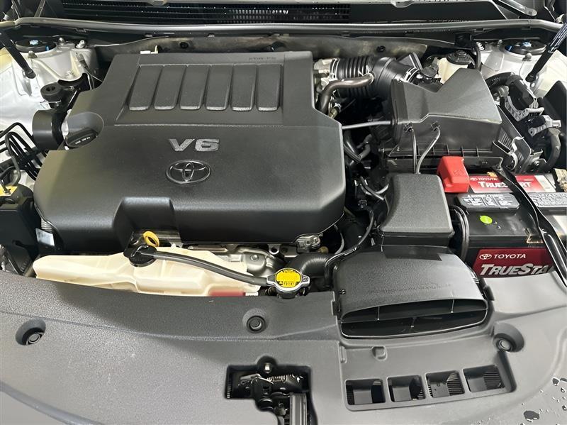 Toyota Avalon XLE Premium 2014
