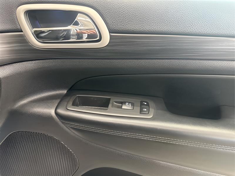 Jeep Grand Cherokee Laredo X 4WD 2021