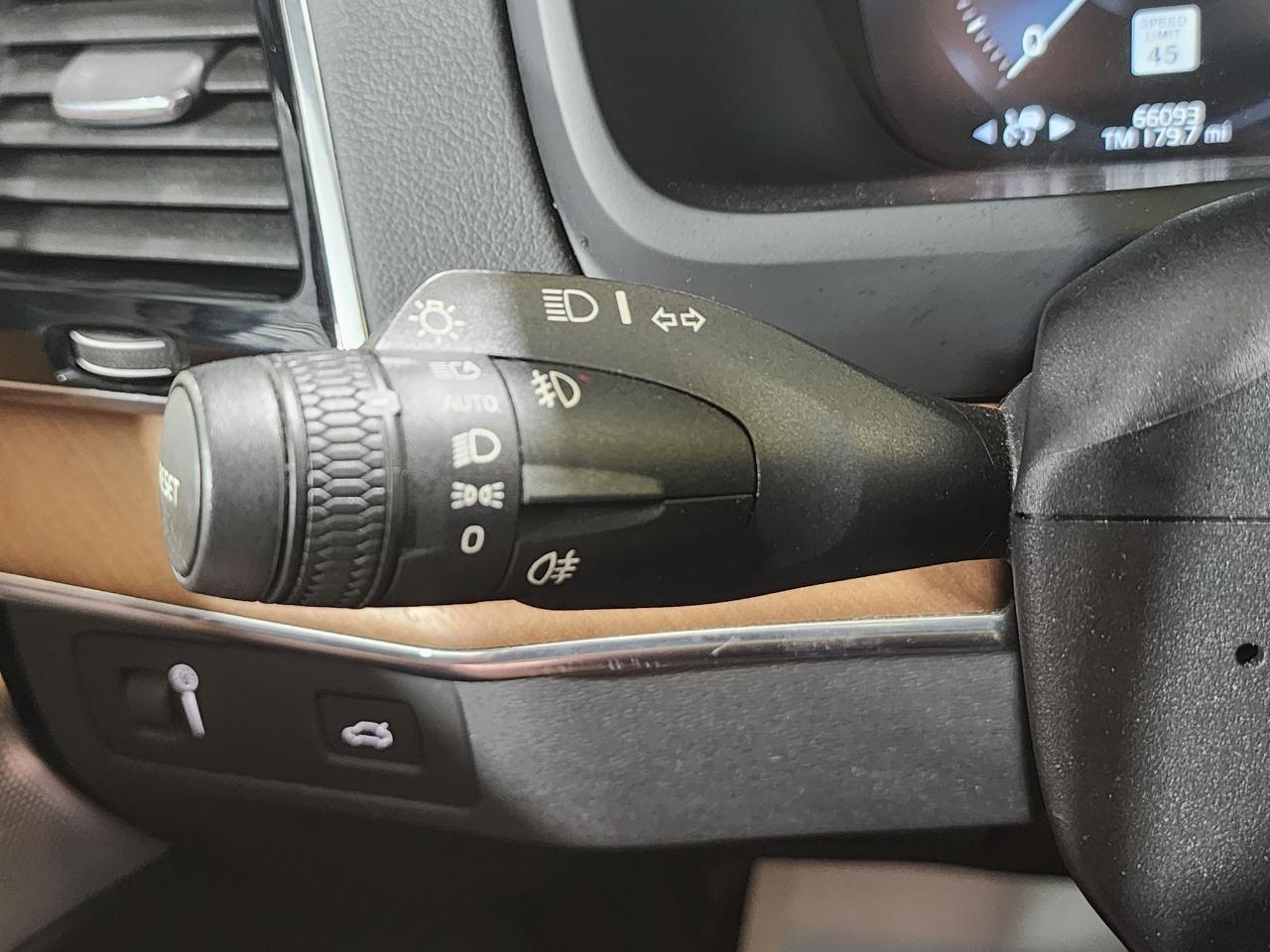 Volvo XC90  2018
