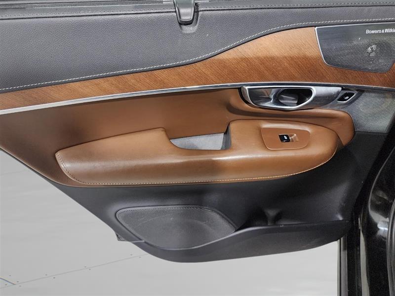Volvo XC90  2018