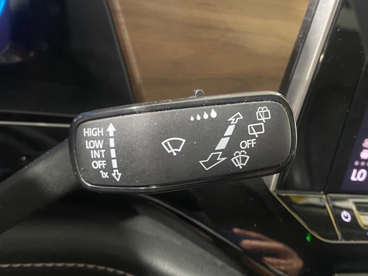 Volkswagen Atlas SE w/Technology 4MOTION 2024