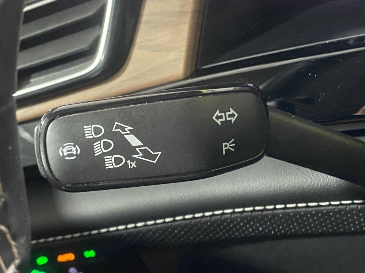Volkswagen Atlas SE w/Technology 4MOTION 2024