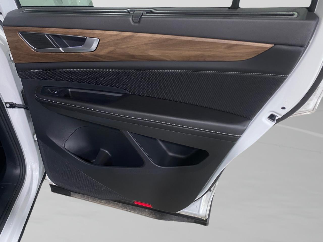 Volkswagen Atlas SE w/Technology 4MOTION 2024