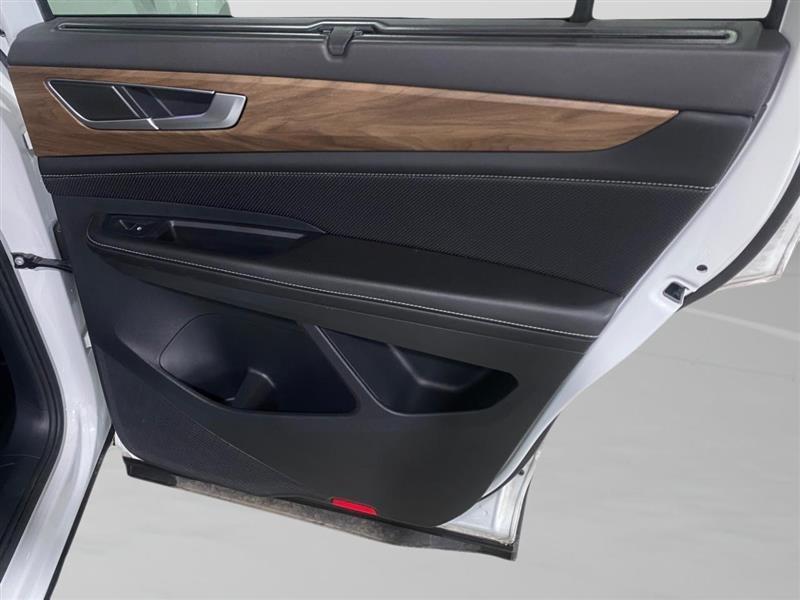 Volkswagen Atlas SE w/Technology 4MOTION 2024
