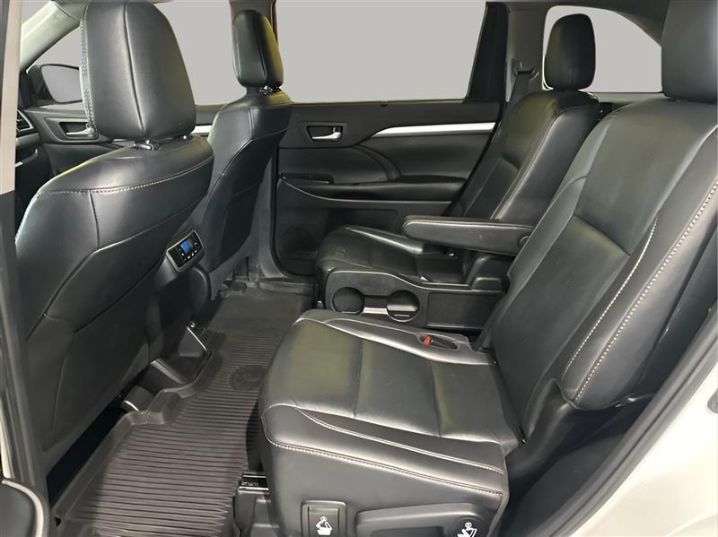 Toyota Highlander  2019