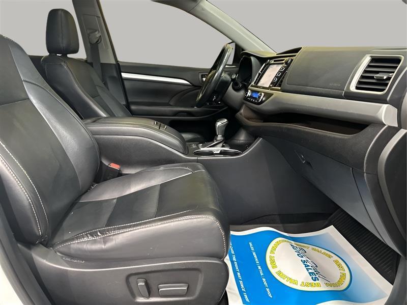 Toyota Highlander  2019