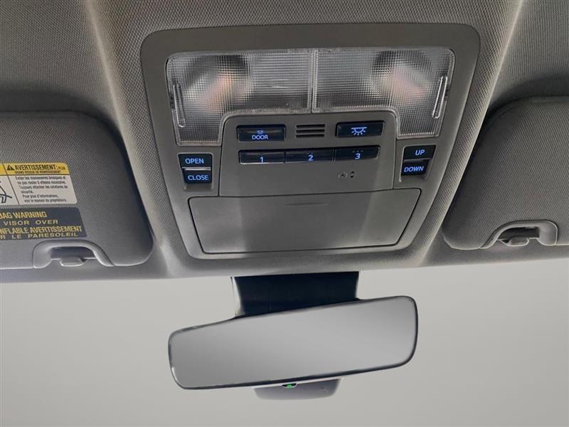 Toyota Highlander XLE AWD V6 2017