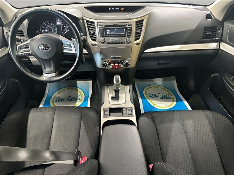 Subaru Outback 2.5i Premium 2012