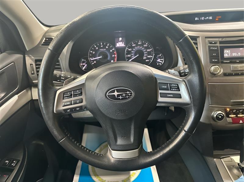 Subaru Outback 2.5i Premium 2012