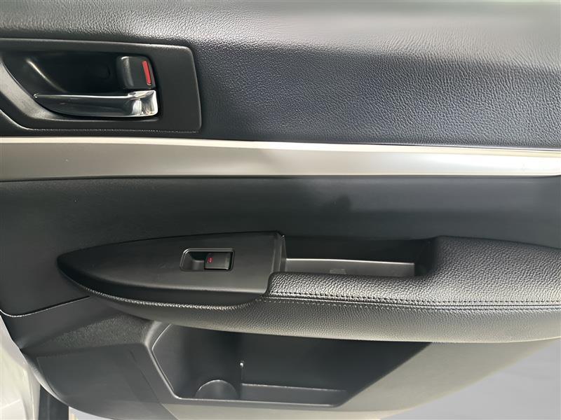 Subaru Outback 2.5i Premium 2012