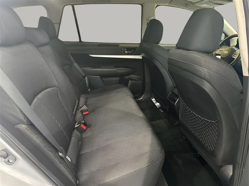 Subaru Outback 2.5i Premium 2012