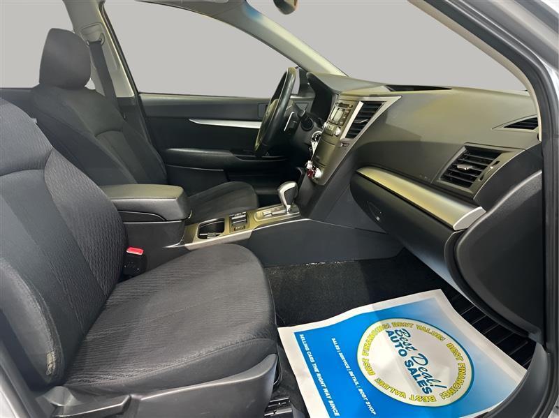 Subaru Outback 2.5i Premium 2012