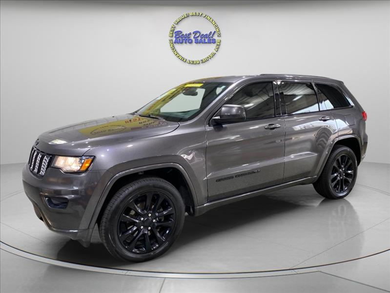 Jeep Grand Cherokee Altitude 4D SUV 4WD 2019