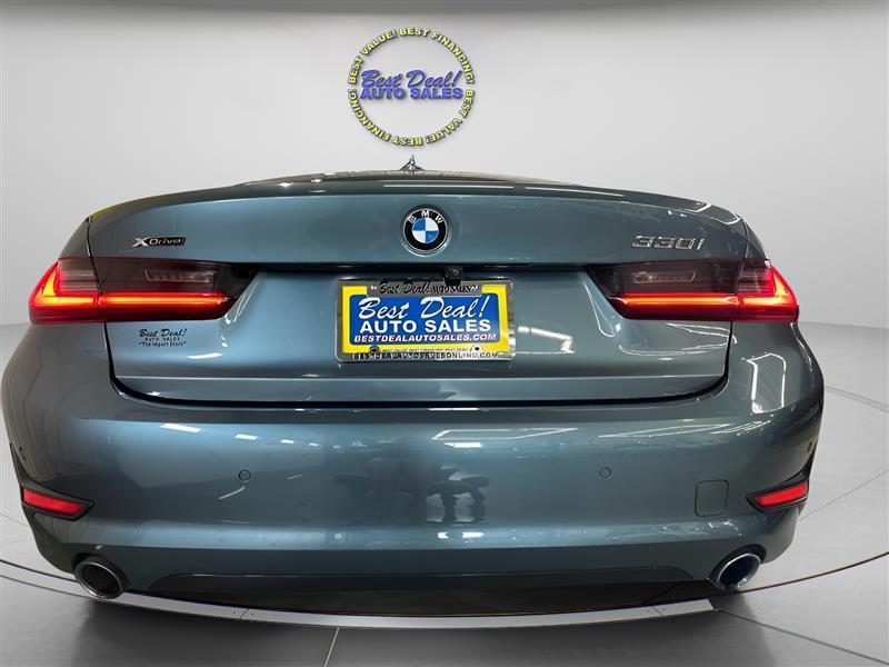 BMW 3-Series 330i xDrive 2021