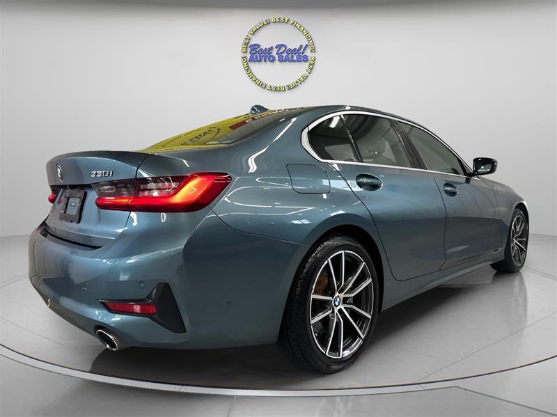 BMW 3-Series 330i xDrive 2021
