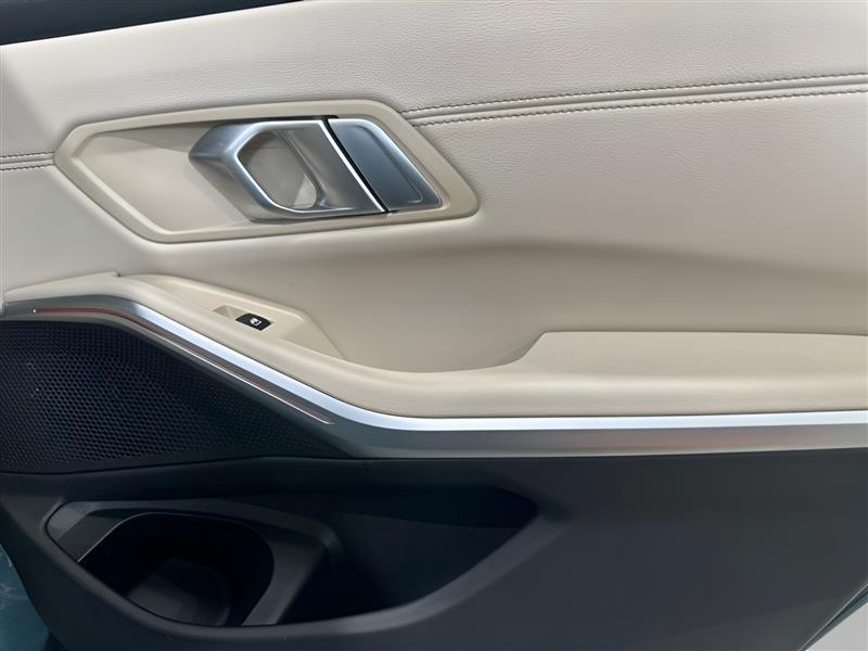 BMW 3-Series 330i xDrive 2021