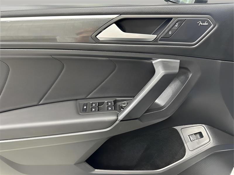 Volkswagen Tiguan SEL Premium R-Line 4D SUV 4Motion 2019