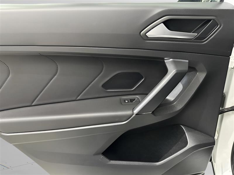 Volkswagen Tiguan SEL Premium R-Line 4D SUV 4Motion 2019