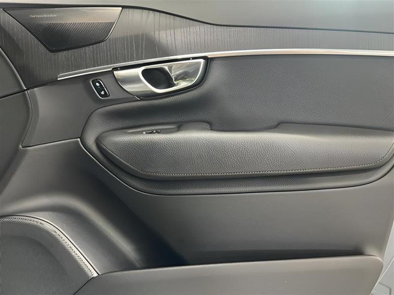 Volvo XC90 T6 Momentum AWD 2020