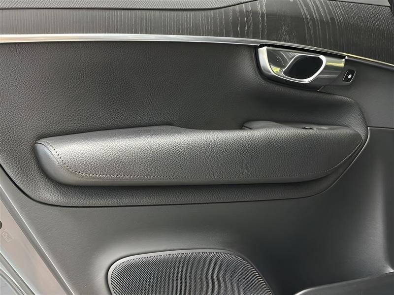 Volvo XC90 T6 Momentum AWD 2020