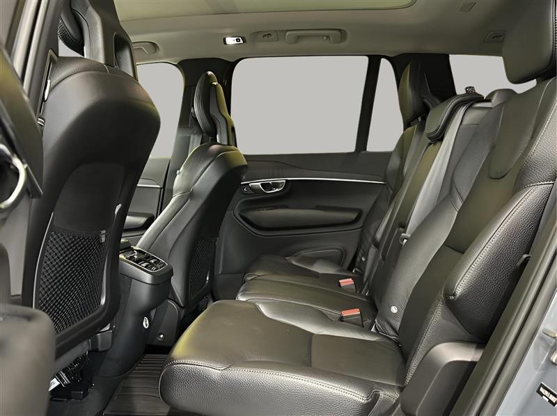 Volvo XC90 T6 Momentum AWD 2020