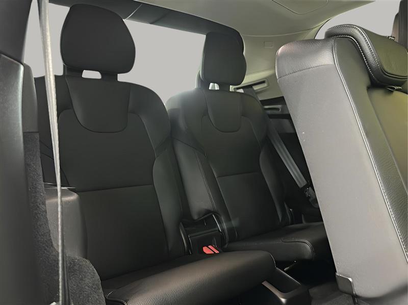 Volvo XC90 T6 Momentum AWD 2020