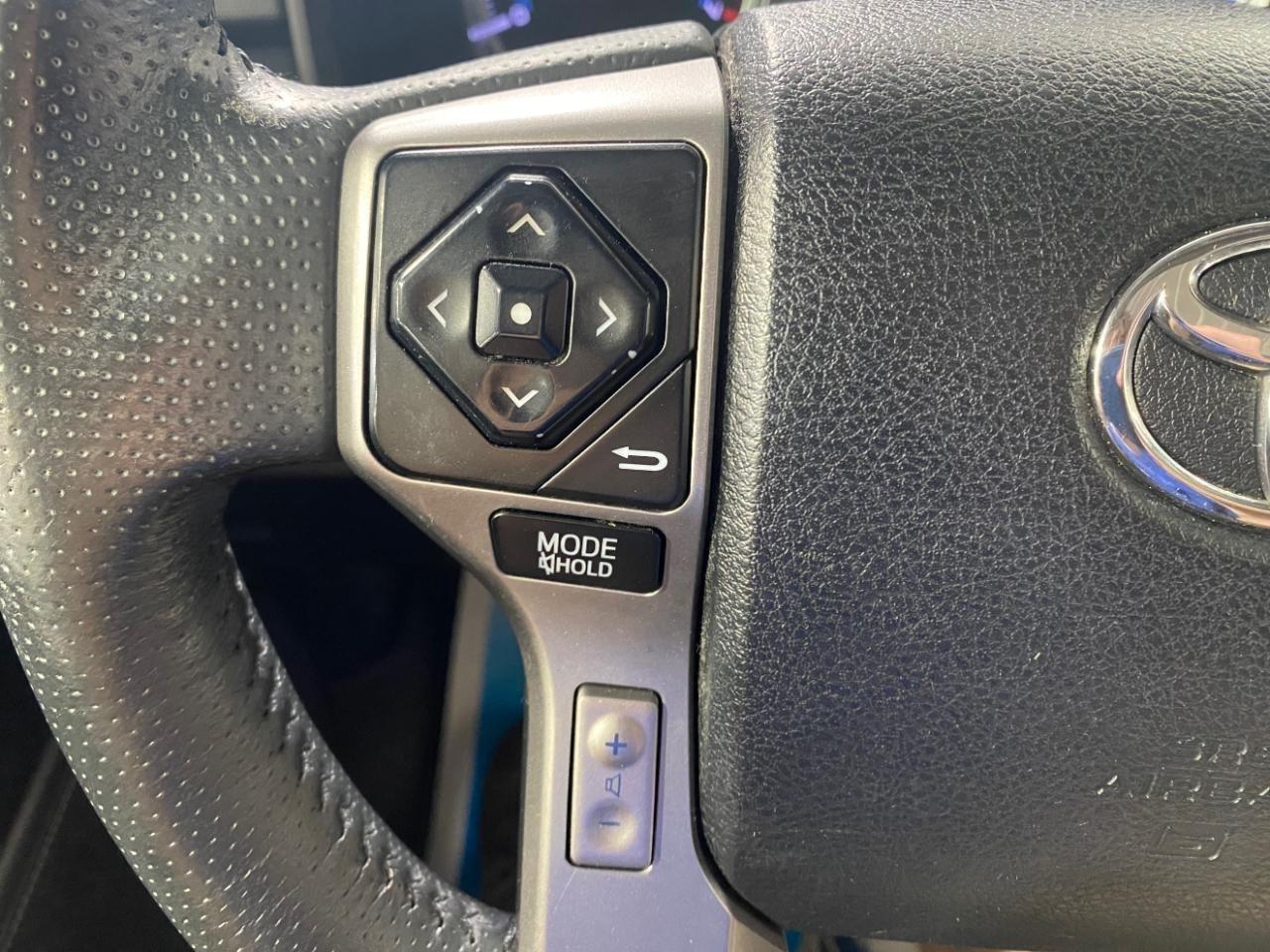 Toyota 4Runner SR5 4WD 2016