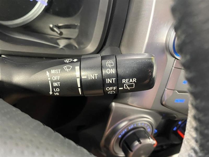 Toyota 4Runner SR5 4WD 2016