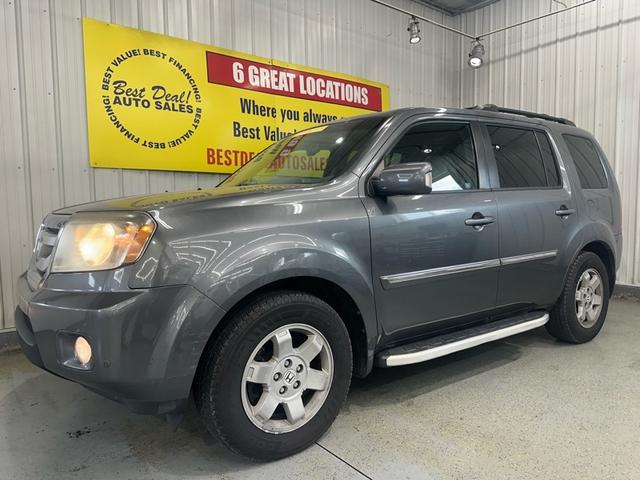Gray 2011 Honda Pilot SUV / Crossover Four-Wheel Drive Automatic