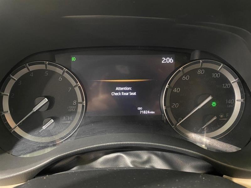 Toyota Highlander Limited AWD V6 2021