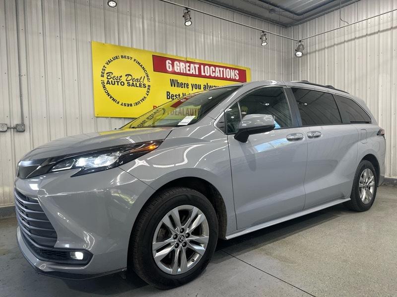 2023 Toyota Sienna XLE AWD