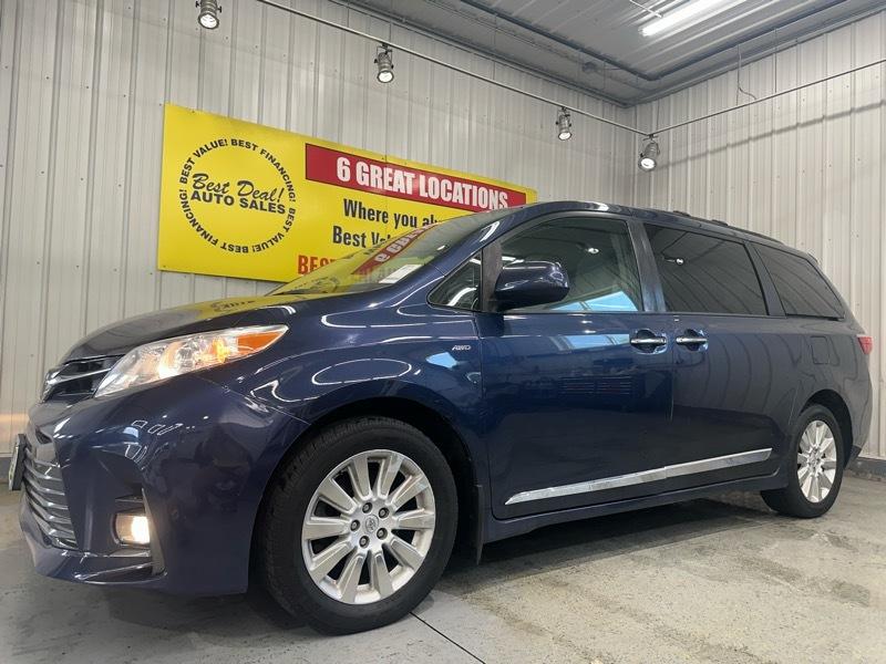 2019 Toyota Sienna XLE 7-Passenger AWD