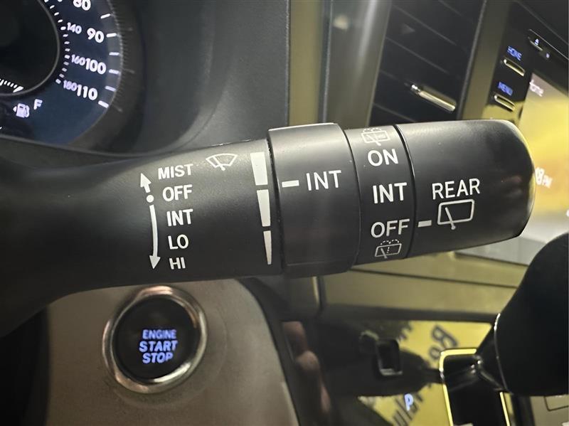 Toyota Sienna XLE 7-Passenger AWD 2019