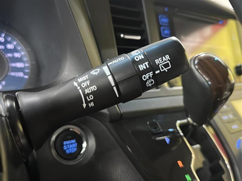 Toyota Sienna Limited Premium 7-Passenger 2017