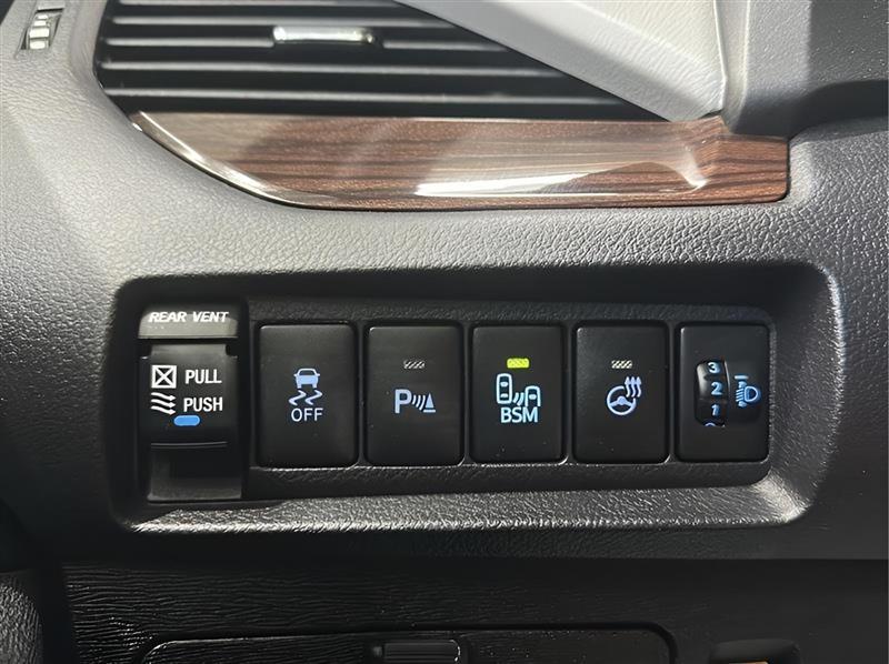 Toyota Sienna Limited Premium 7-Passenger 2017