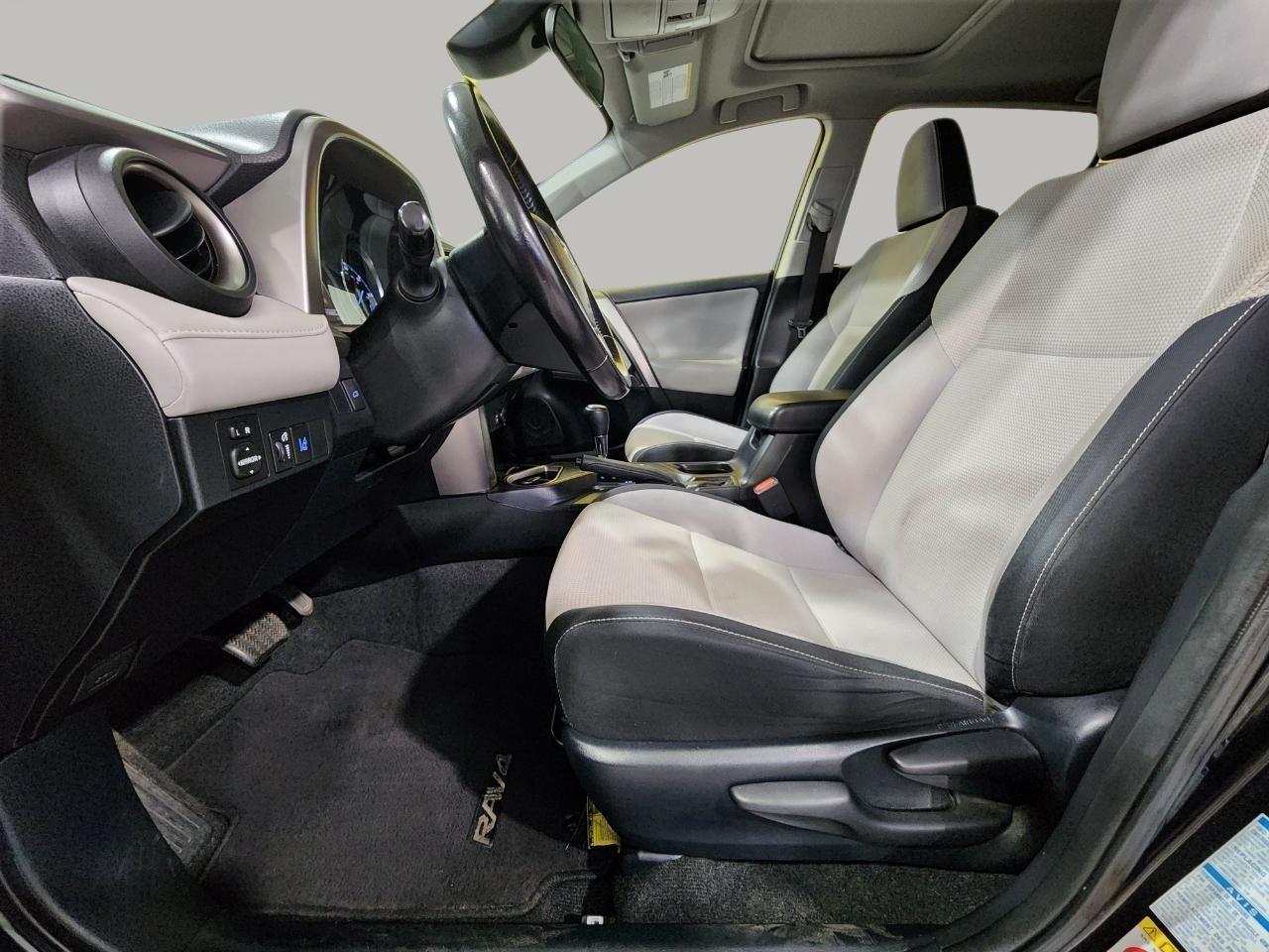 Toyota RAV4 Hybrid  2016